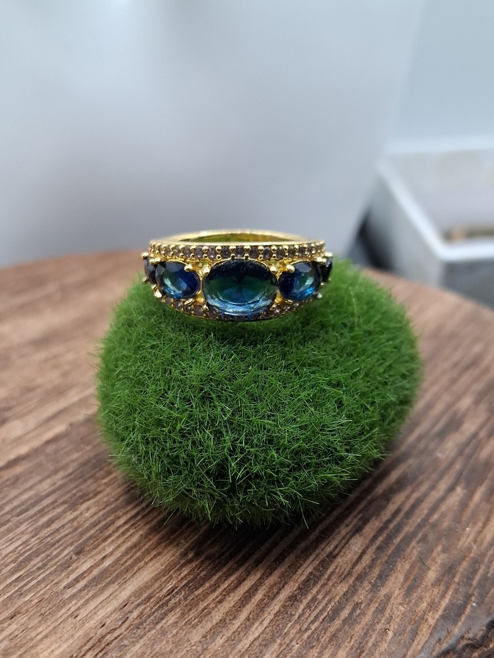 Bomb Party Deep Blue Gemstones - Elegant Women's Statement Ring Size 6 R828